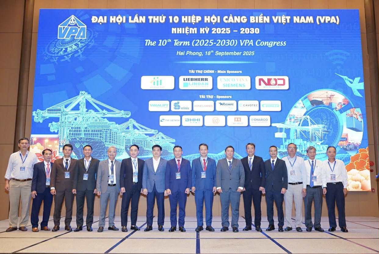 Đẩy mạnh chuyển đổi số, Đăng nhập tài khoản 28Bet cảng xanh, thông minh