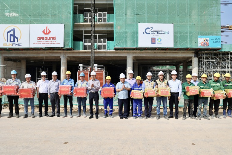 Phó Thủ tướng Nguyễn Chí Dũng thăm, chúc Tết tại Tải app 28Bet phục vụ APEC 2027