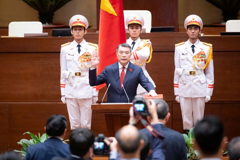 Ông Lê Minh Hưng được bầu giữ chức Thủ tướng Chính phủ 