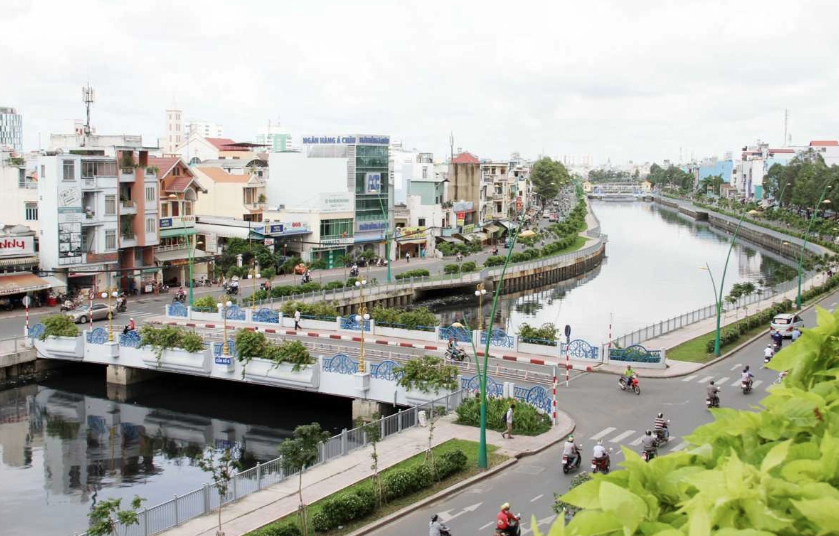 Kinh nghiệm thực tiễn và giải pháp đấu nối thoát nước hộ gia đình trong điều kiện đô thị Việt Nam