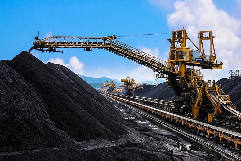Cơ chế đặc thù cho phép khai thác than vượt công suất