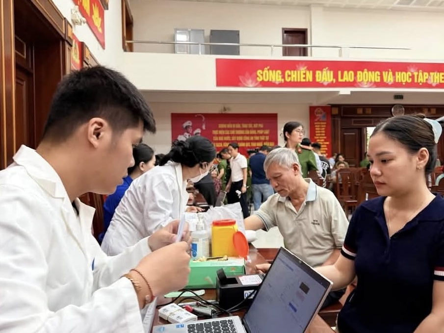 Đắk Lắk thu nhận mẫu ADN thân nhân liệt sĩ, đẩy nhanh xác định danh tính hài cốt