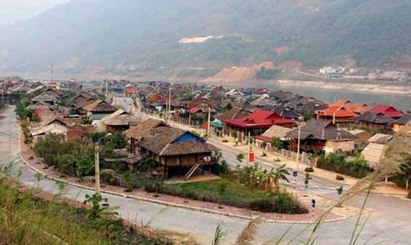 Triển khai Đề án ổn định dân cư vùng chuyển dân sông Đà, tỉnh Sơn La đến năm 2025