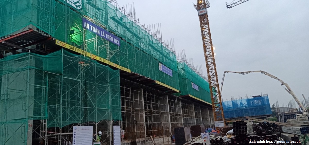 Thi công sai phép, Công ty CP Dịch vụ hàng hóa Thăng Long bị xử phạt