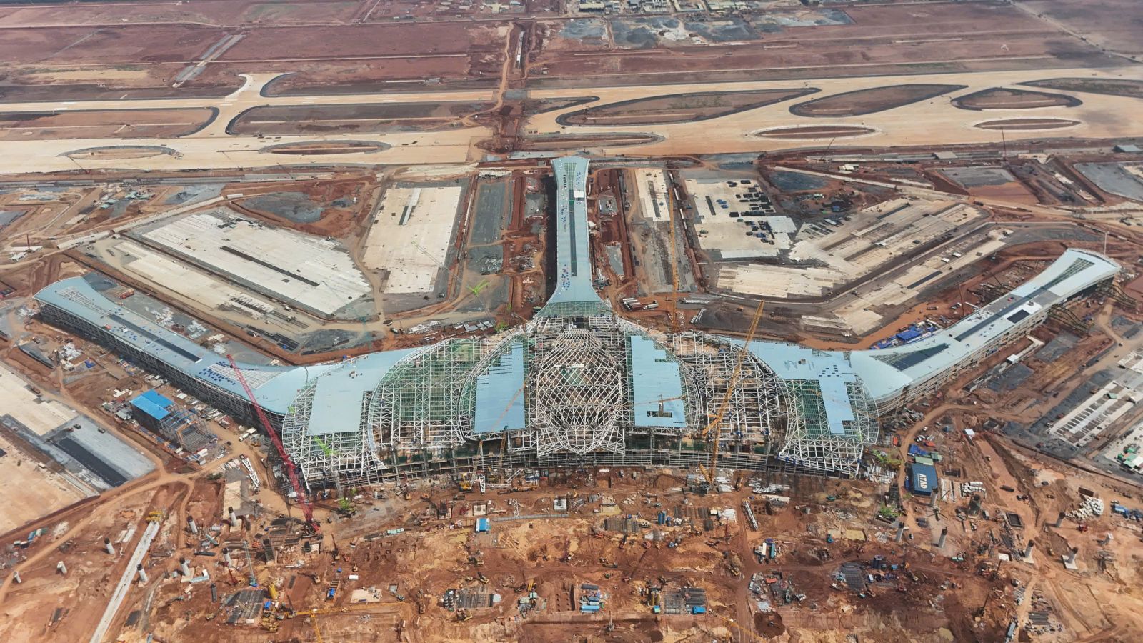 Thủ tướng chỉ đạo xử lý dứt điểm vướng mắc tại sân bay Long Thành