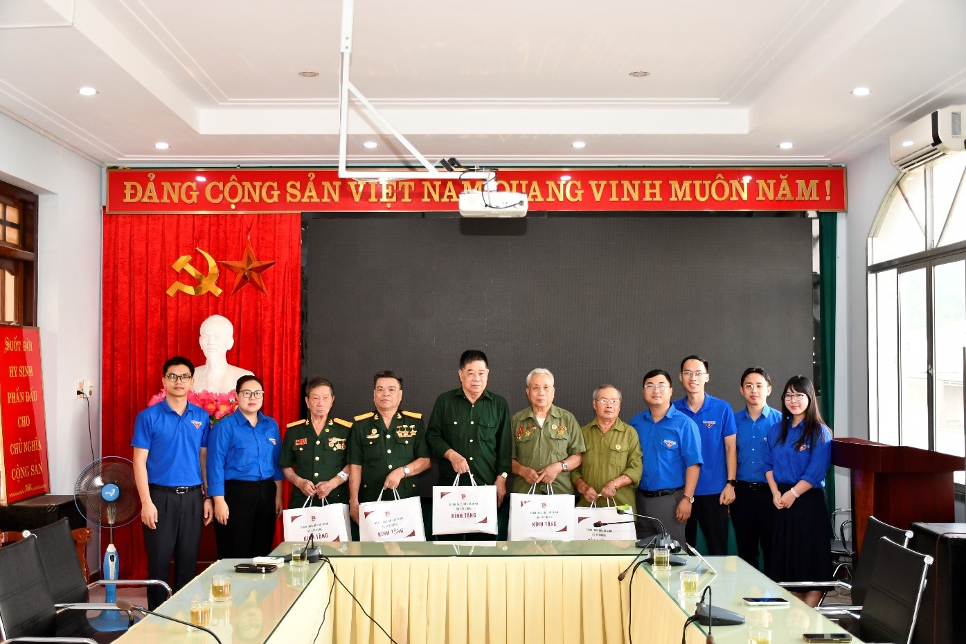 “Mạch nguồn tri ân“ vun đắp truyền thống cho tuổi trẻ Bộ Cổng Game 28BET Uy Tín Hàng Đầu 
