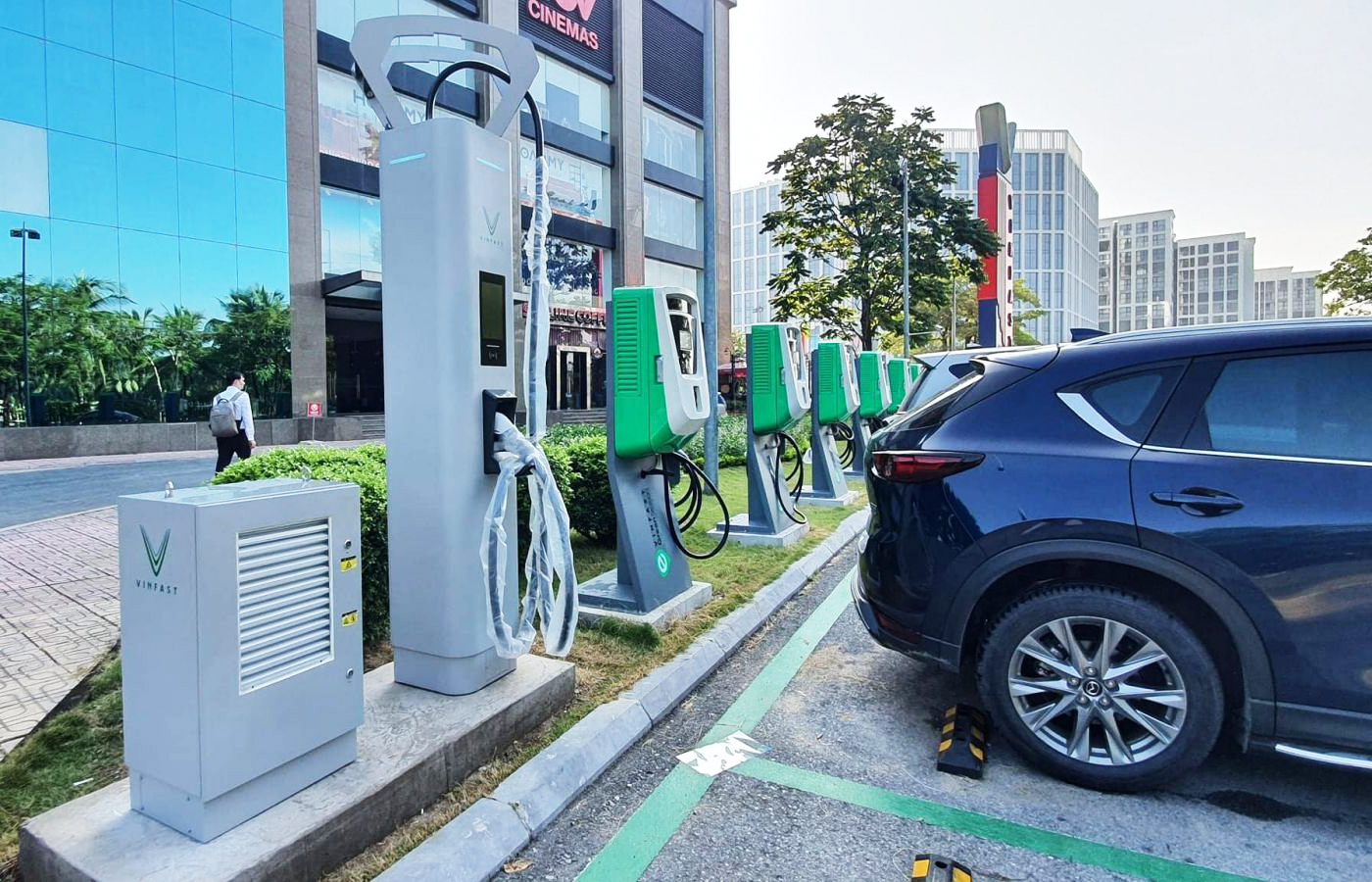 Trụ sạc xe điện sẽ phải được công bố hợp quy và gắn dấu hợp quy CR