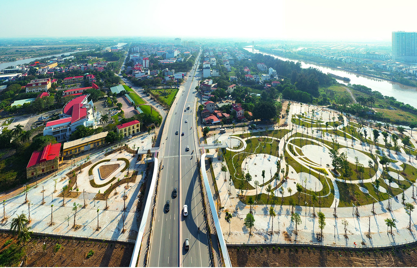 Tăng cường ủy quyền để đẩy nhanh tiến độ sắp xếp đơn vị hành chính cấp huyện, xã