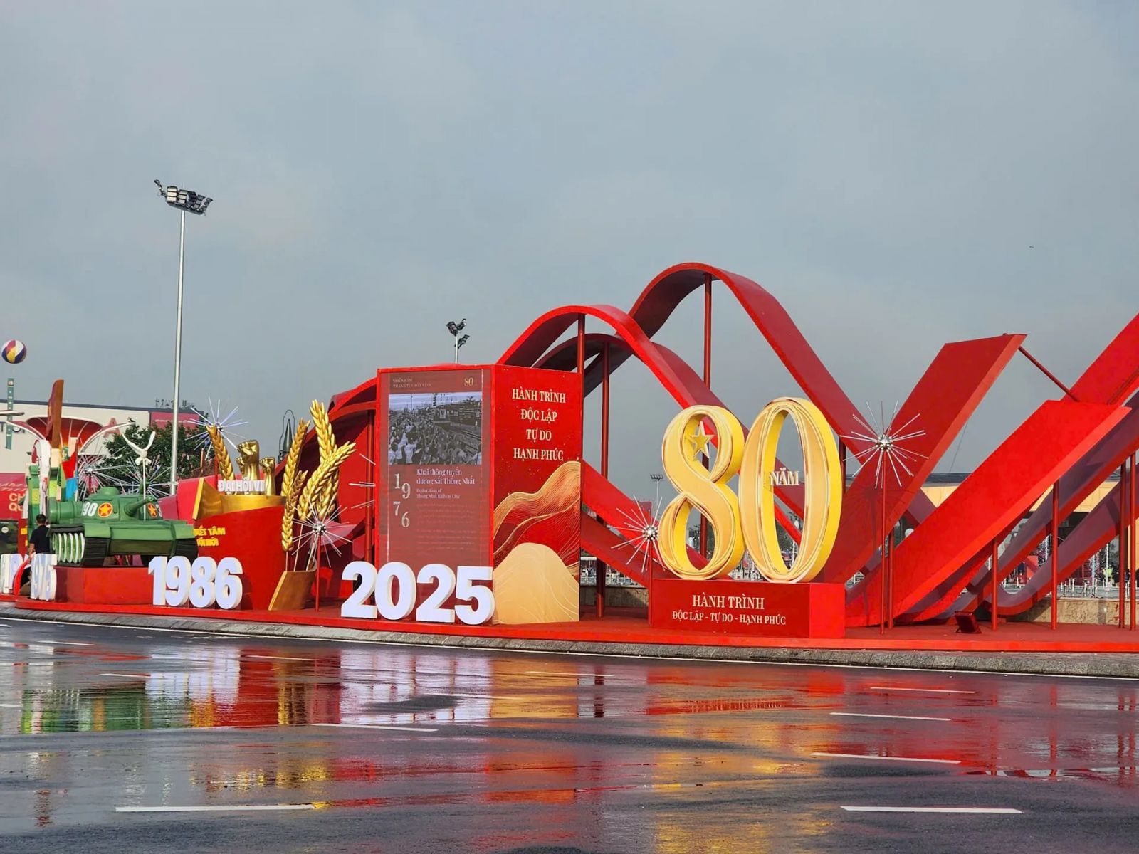 Tổ chức 28 Bet 22vip cá cược thể thao, casino, lô đề, bắn cá, chống ùn tắc tại khu vực Triển lãm Thành tựu đất nước