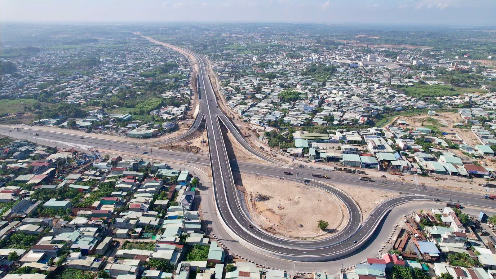 Chấp thuận nghiệm thu có điều kiện 16 km tuyến chính cao tốc Biên Hòa - Vũng Tàu 