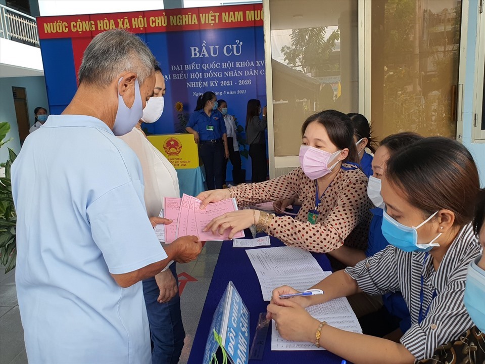 Quy định về việc ghi tên vào danh sách cử tri đối với người hưởng án treo