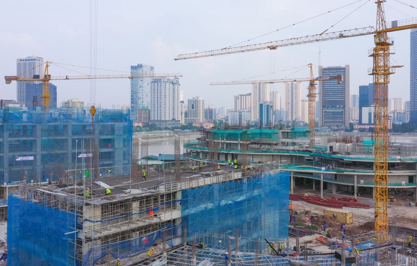 Quy định về ủy quyền, phân cấp đầu tư dự án đầu tư công