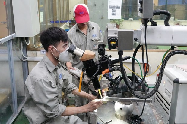 Chọn kịch bản cho tăng trưởng GDP 2 con số