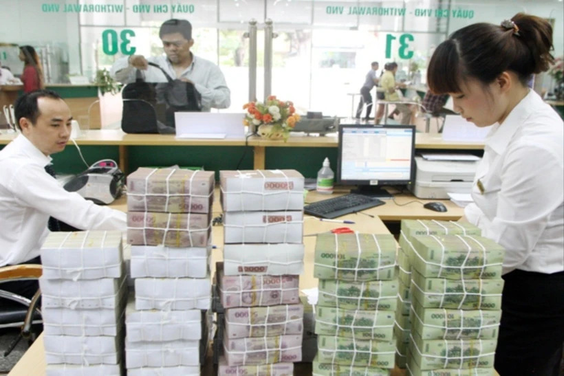 Lãi suất ngân hàng ngày 02/01/2025: Chọn ngân hàng nào để gửi tiền đầu năm?