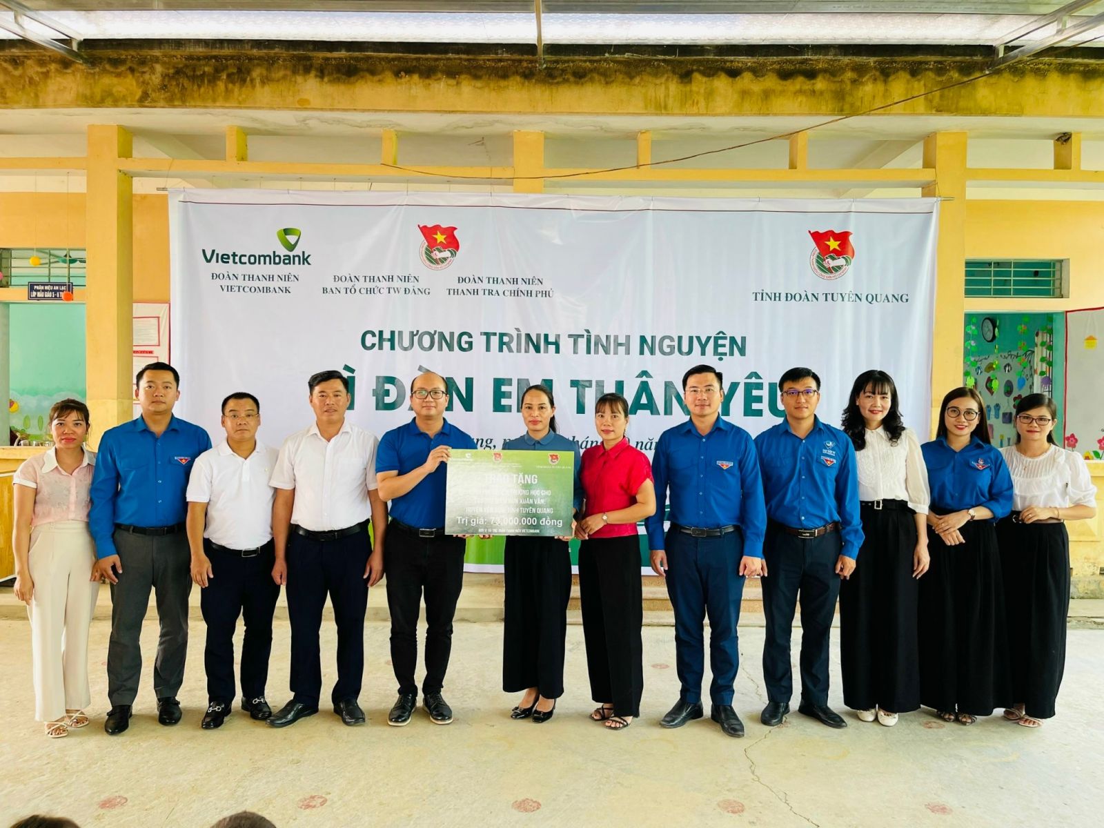 Đoàn Thanh niên Vietcombank tổ chức chương trình an sinh 28BET nhà cái uy tín dẫn đầu nền tảng cá cược trực tuyến “Vì đàn em thân yêu” tại tỉnh Lào Cai, Tuyên Quang và Yên Bái