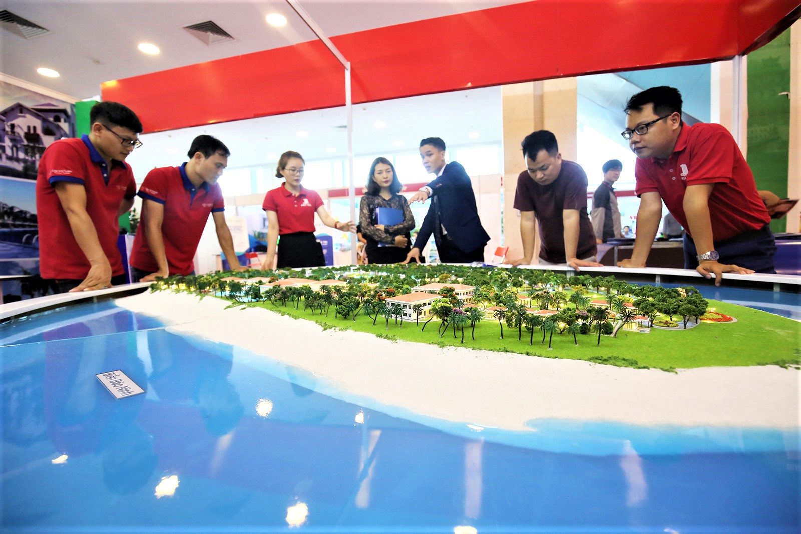 “Chuyện khó nói” của ngành môi giới