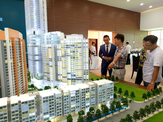 Khách vay mua nhà e ngại trước áp lực lãi suất thả nổi