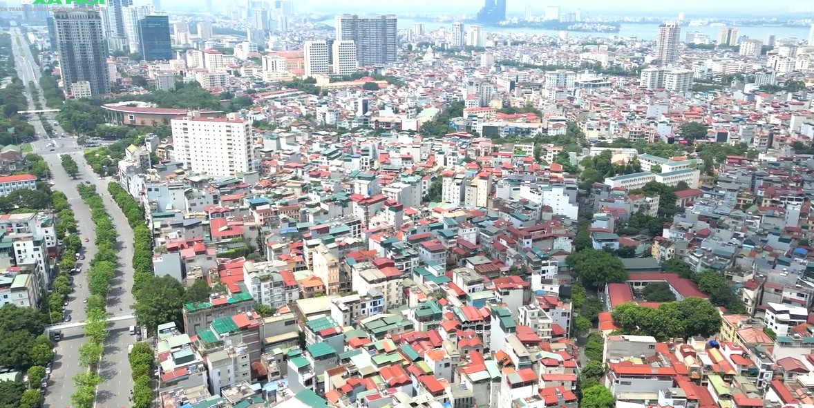Giá bán nhà riêng tại Hà Nội đắt gấp đôi TP.HCM 