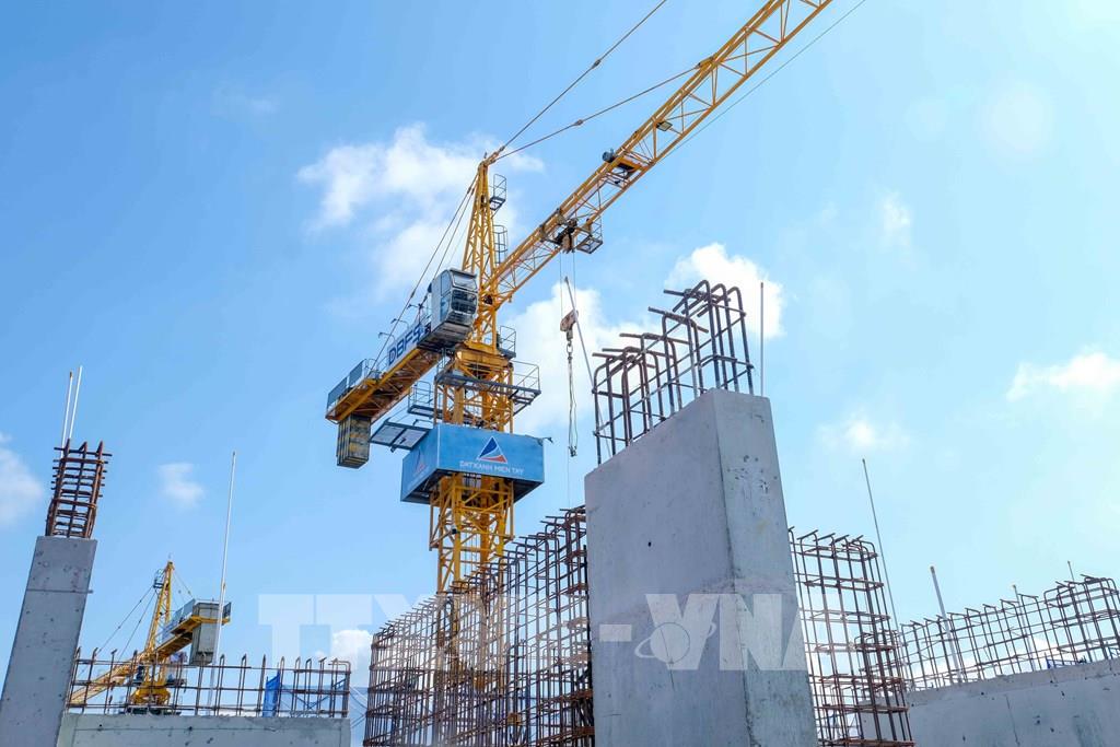 Giá nhà phía Nam tăng, người có nhu cầu thực khó tiếp cận