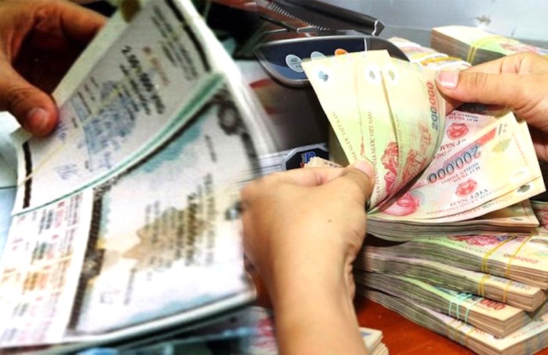 Áp lực đáo hạn trái phiếu dâng cao, thị trường vẫn nhiều kỳ vọng