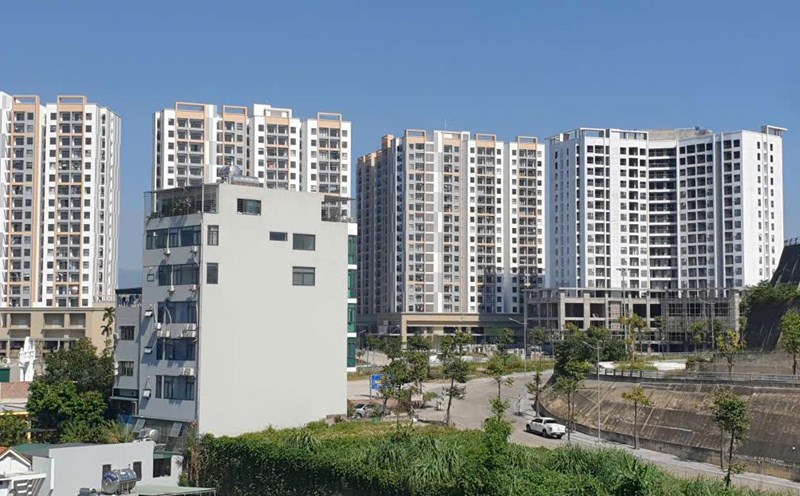 Có nhà ở xa nơi làm việc 35km, viên chức có được mua NƠXH?