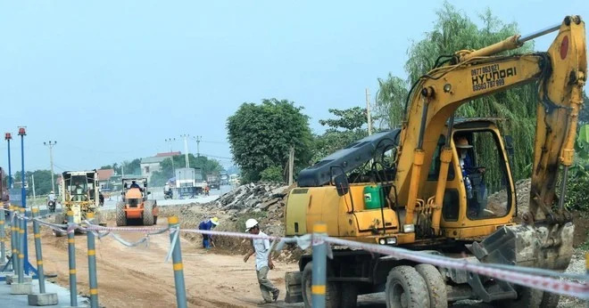 Quy trình chuẩn về đánh giá và làm rõ hồ sơ dự thầu gói thầu xây lắp