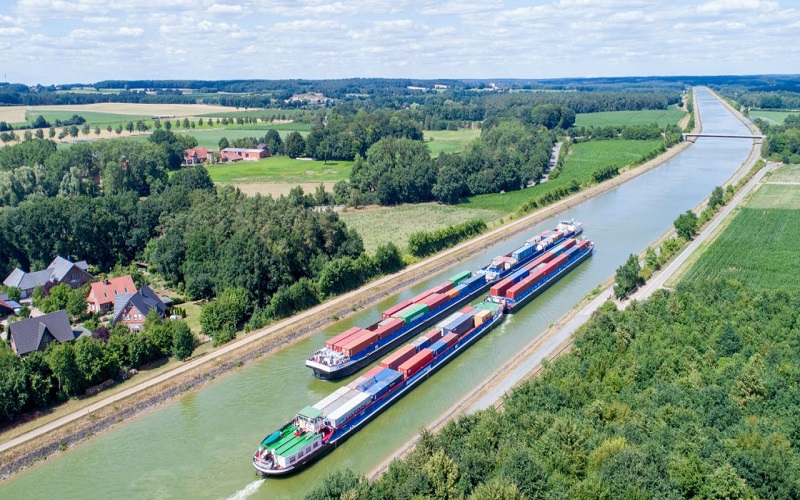 Sà lan điện và bài toán hiện thực hóa “Logistics“ xanh tại Việt Nam