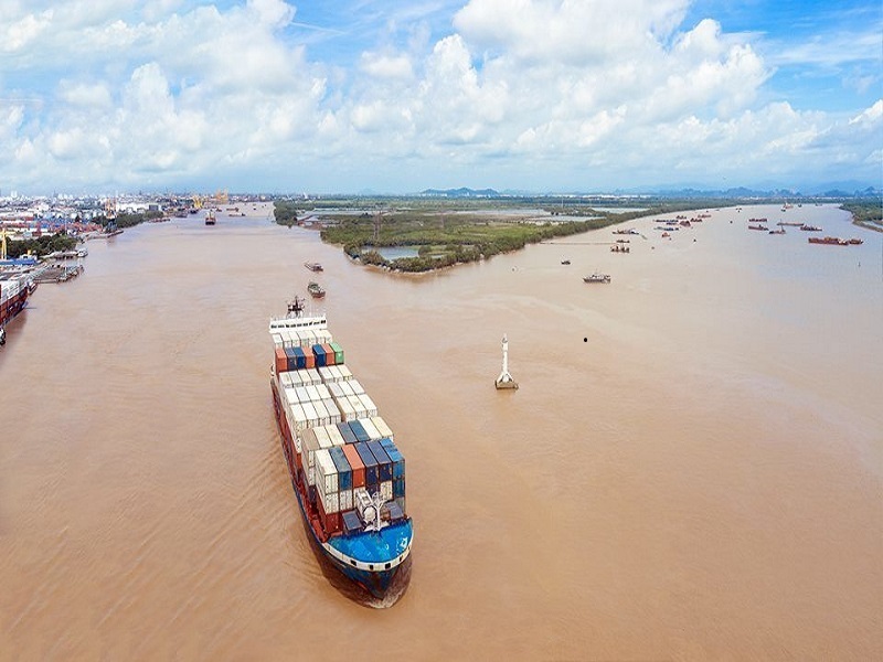 Phát triển vận tải thủy ĐBSCL - Cơ hội và thách thức 