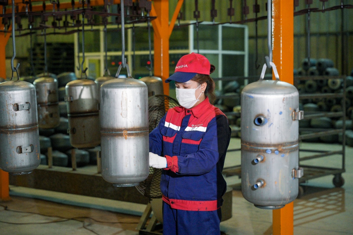 Sơn Hà nâng chuẩn sản xuất OEM bình nước nóng