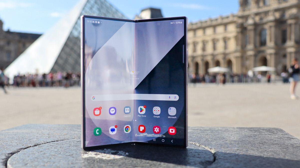 Pin và sạc trên Galaxy Z Fold 8 quyết định trải nghiệm màn hình lớn