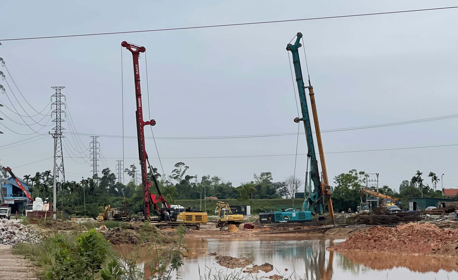 Quảng Ninh tăng tốc giải phóng mặt bằng các dự án trọng điểm