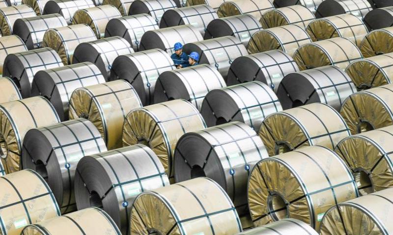 Trung Quốc trong vòng xoáy thuế thép và nhôm của Mỹ