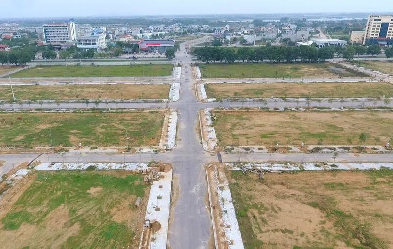 Cẩn trọng 'giá ảo' trong các phiên đấu giá đất