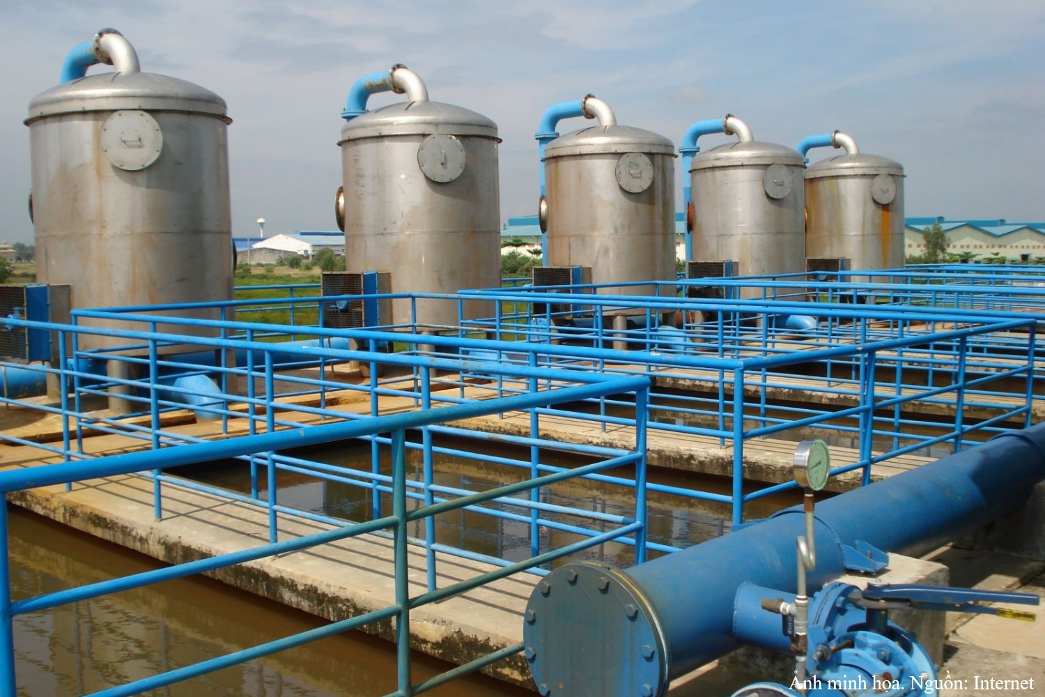 Đề xuất giải pháp xử lý một số chất ô nhiễm đặc biệt trong nước mặt cung cấp nhu cầu sinh hoạt ở nước ta