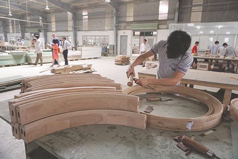 Xuất khẩu gỗ và lâm sản đạt gần 8 tỷ USD trong nửa đầu năm 2024