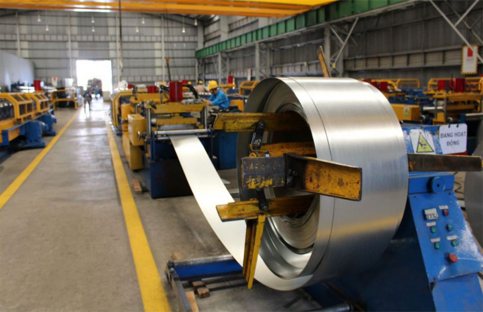 Ban hành Bản câu hỏi điều tra chống bán phá giá thép cán nóng vụ việc AD20