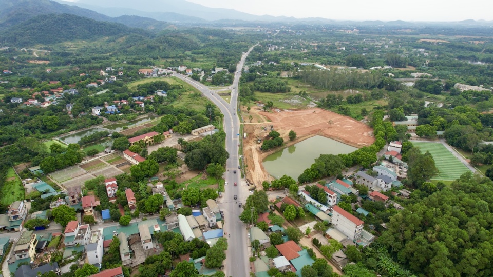 Hà Nội cần điều chỉnh, bổ sung 34 tuyến đường và 5 cầu vượt sông