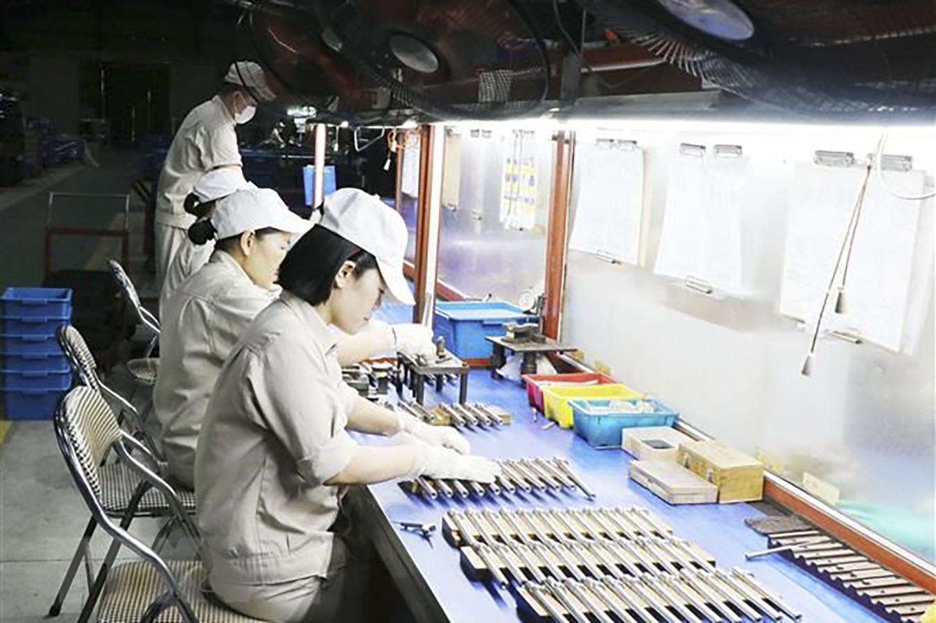 Chỉ số PMI ngành sản xuất Việt Nam chưa phục hồi như kỳ vọng