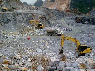 Hòa Bình tạm dừng 16 mỏ khai thác đá làm vật liệu Đăng nhập tài khoản 28Bet 