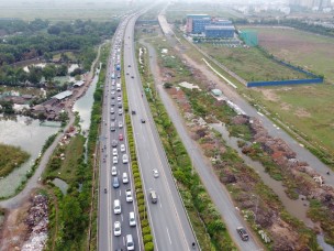 Thông xe đường song hành cao tốc TP Hồ Chí Minh - Long Thành - Dầu Giây